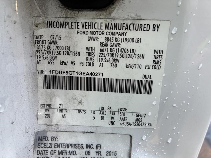 2016-ford-f550-image-16