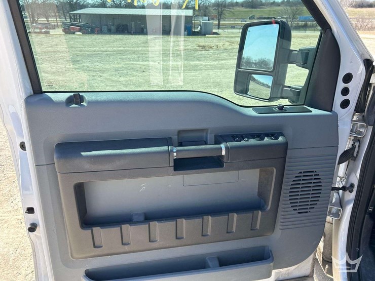 2016-ford-f250-image-11