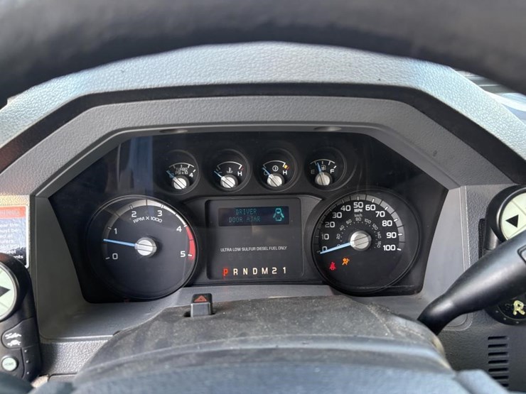 2016-ford-f550-image-13