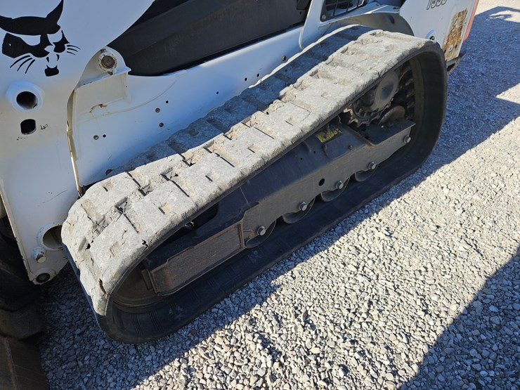 2019-bobcat-t595-image-14