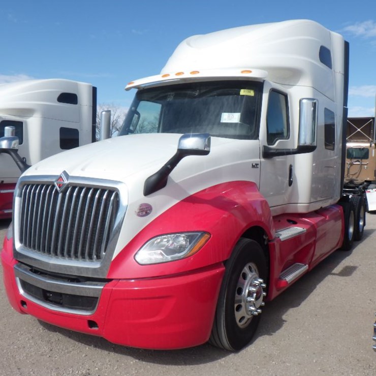 2022 INTERNATIONAL LT