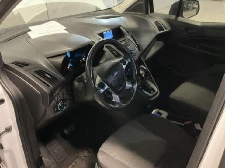 2015-ford-transit-connect-image-23