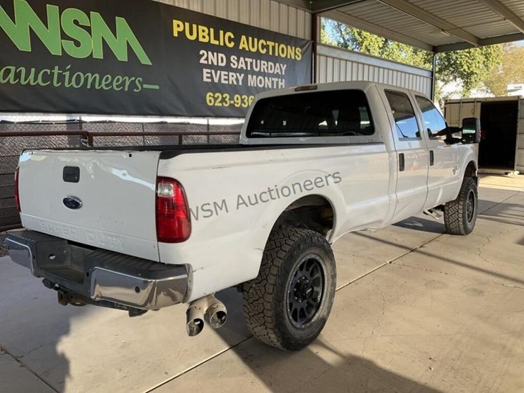 2011-ford-f350-image-7