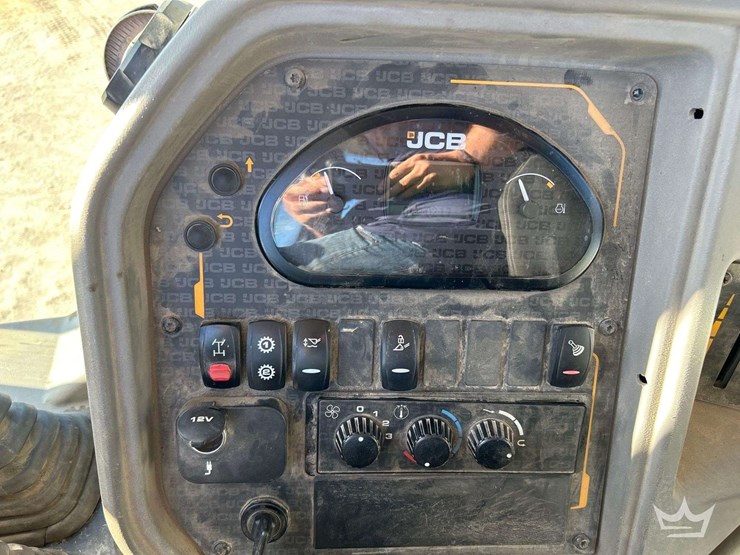 2016-jcb-3cx-image-14