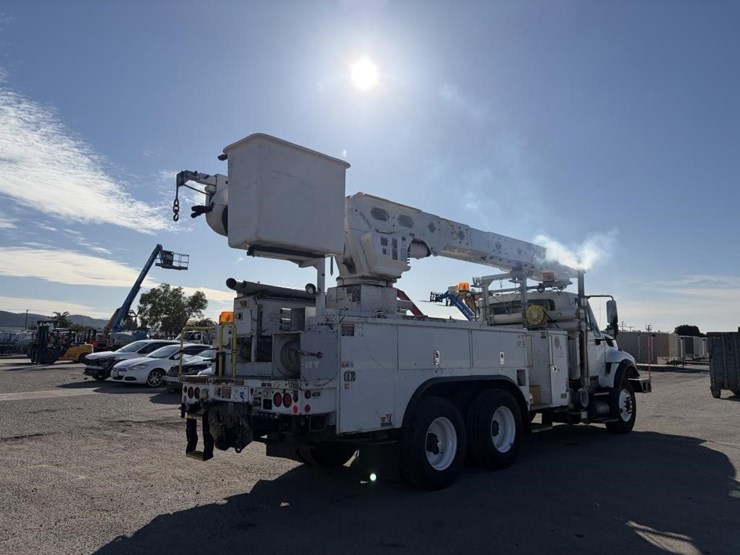 2012-international-workstar-7400-image-3