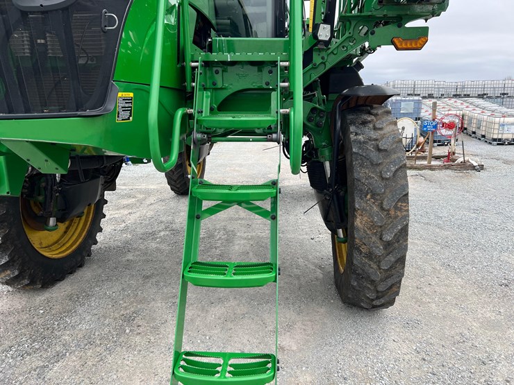 john-deere-412r-image-81