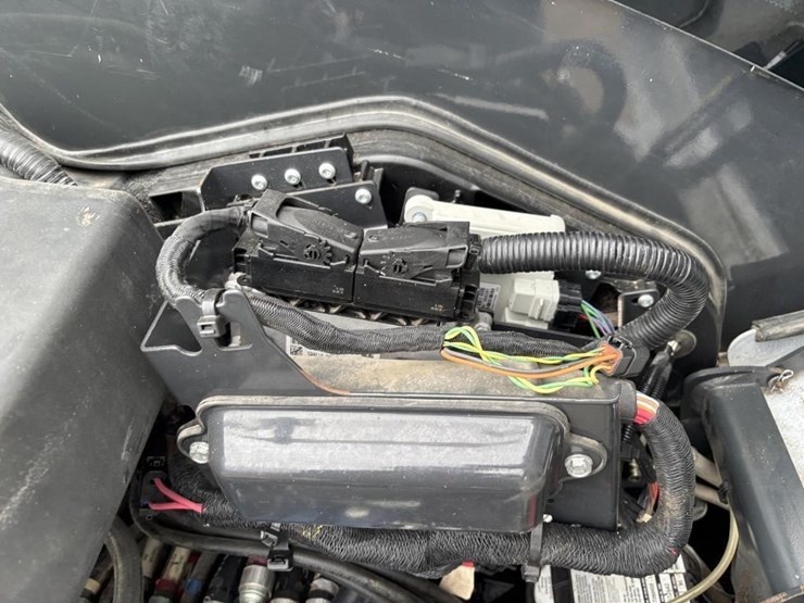 2021-bobcat-e60-image-48