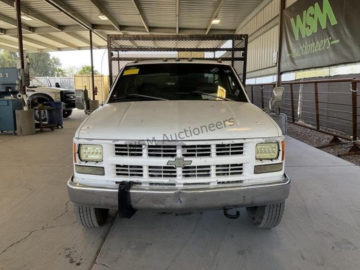 1997-chevrolet-k3500-image-3