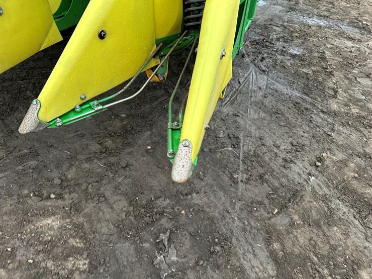 2021-john-deere-cp690-image-49