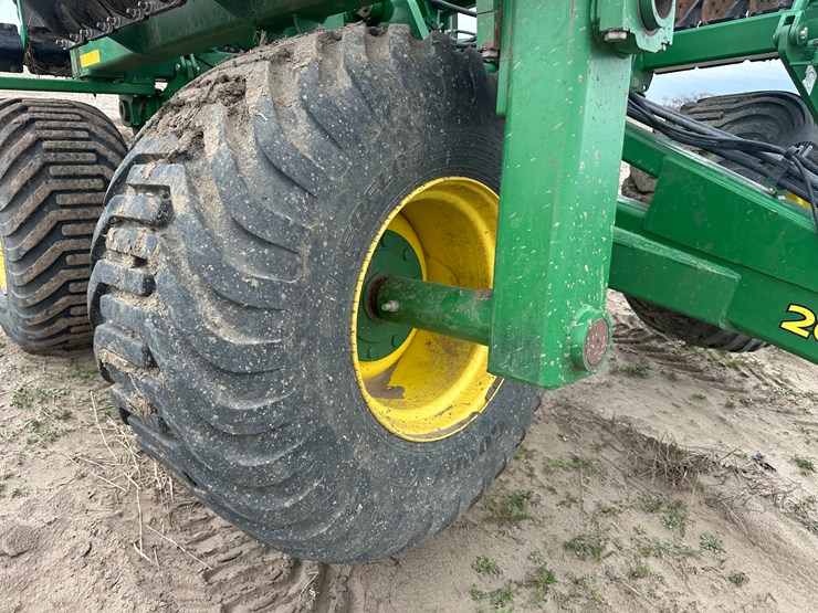 john-deere-2680h-image-12