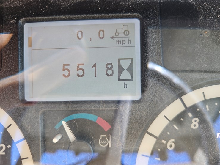 2014-john-deere-6140m-image-20