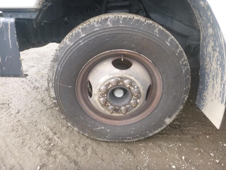 2014-ford-e450-image-14