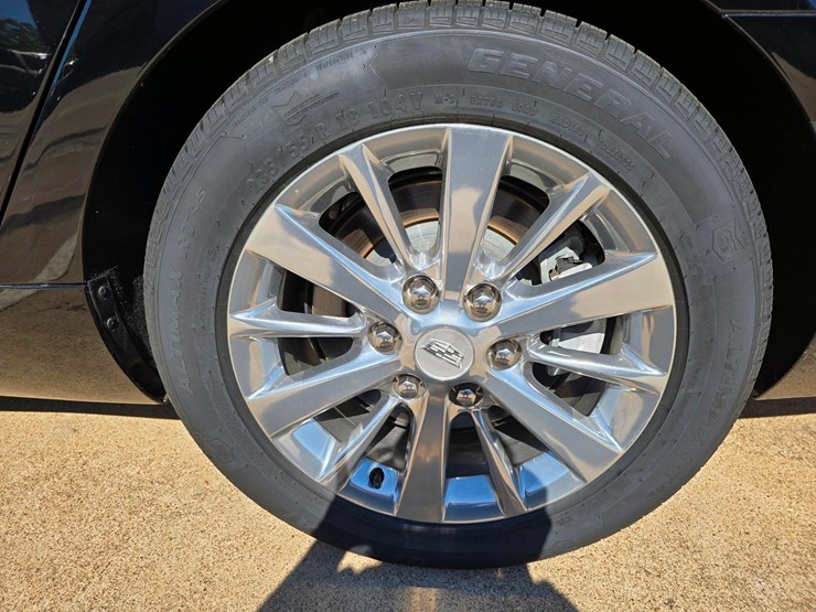 2019-cadillac-sayers-and-scovill-70in-limo-w-only-7729-miles-image-46