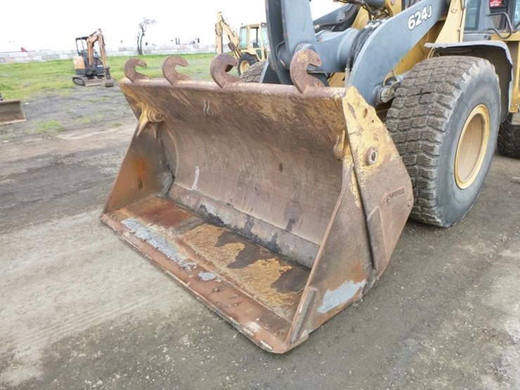 2005-deere-624j-image-18