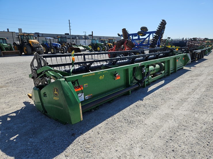 2013-john-deere-630f-image-8