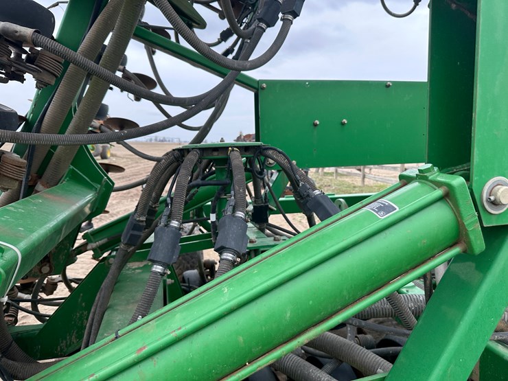 john-deere-1890-image-65