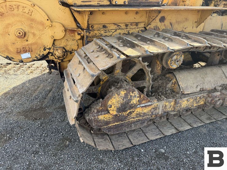 caterpillar-d6c-image-35