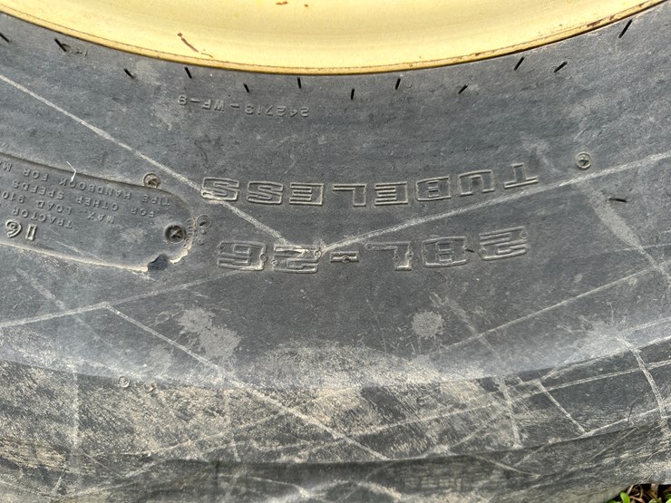 john-deere-1890-image-83