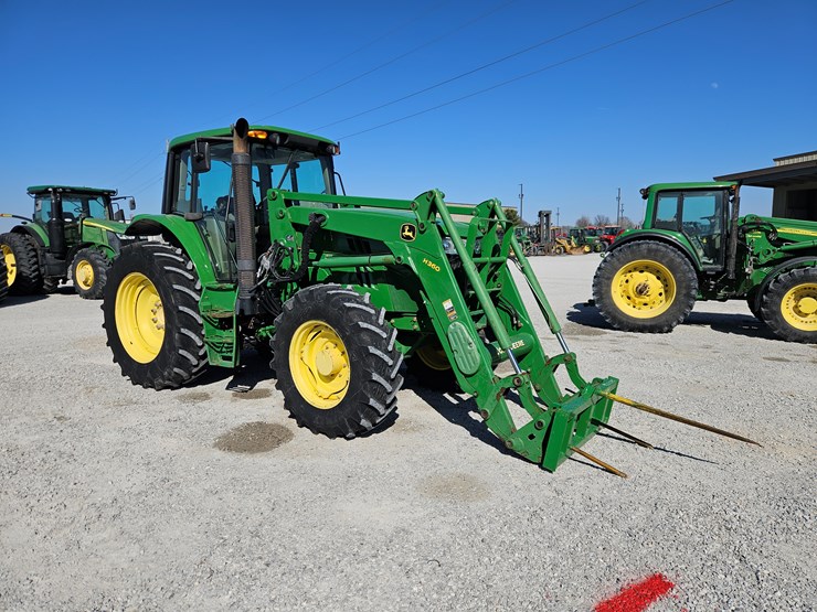 2014-john-deere-6140m-image-1