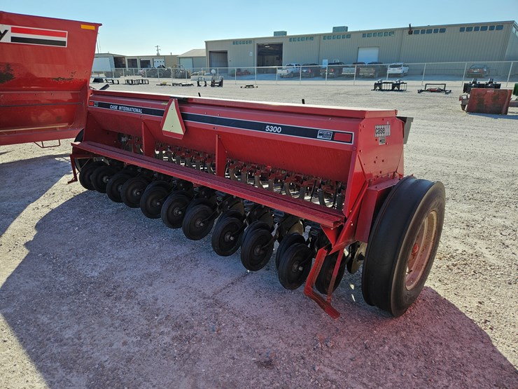 1992-case-ih-5300-image-9