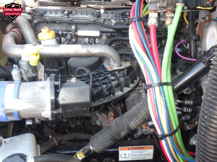 2022-freightliner-cascadia-116-image-19