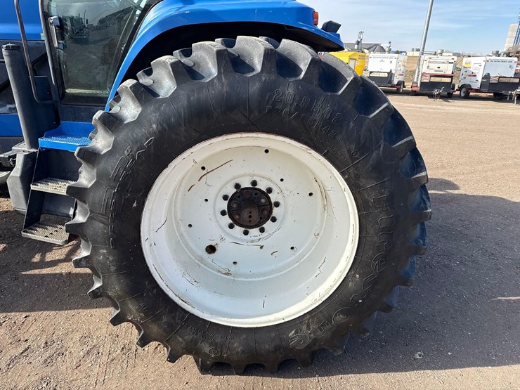 new-holland-8970-image-25