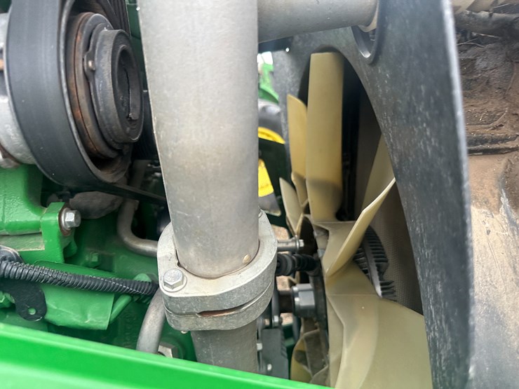 2021-john-deere-8rt-340-image-80
