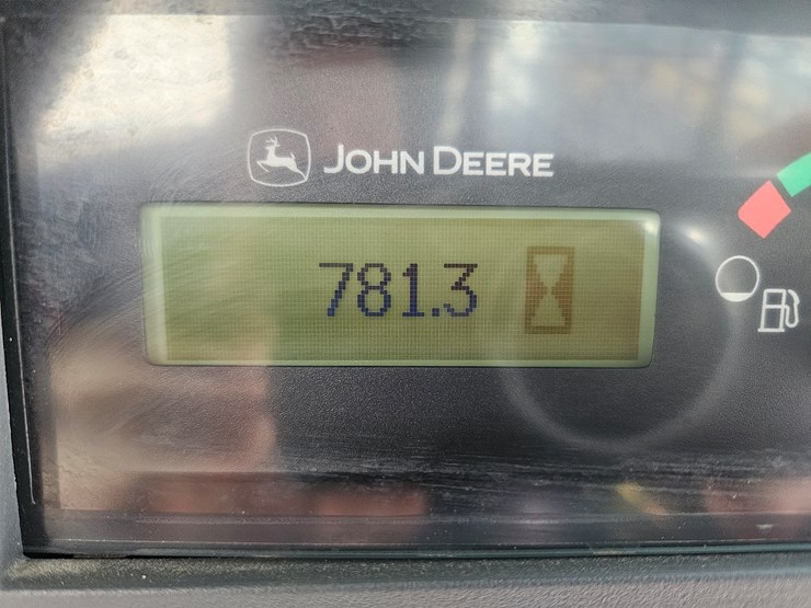 2022-deere-333g-image-13