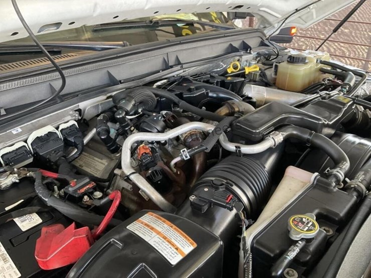 2016-ford-f550-image-14