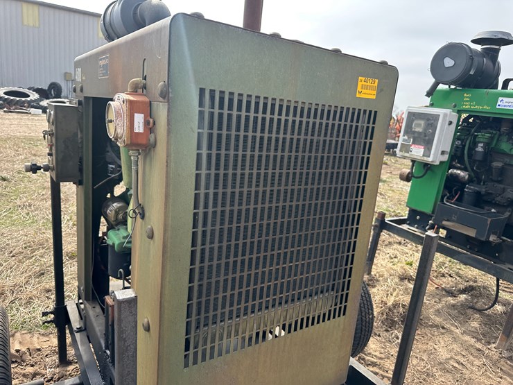 john-deere-4045d-image-12