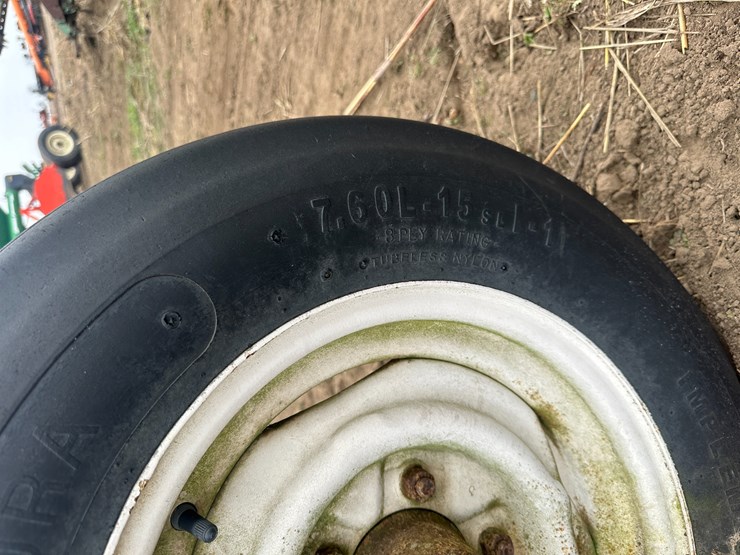 #40105-•-dickeyvator-40'-hooded-sprayer-image-5