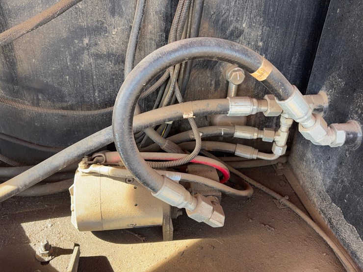 2012-jlg-860sj-image-17