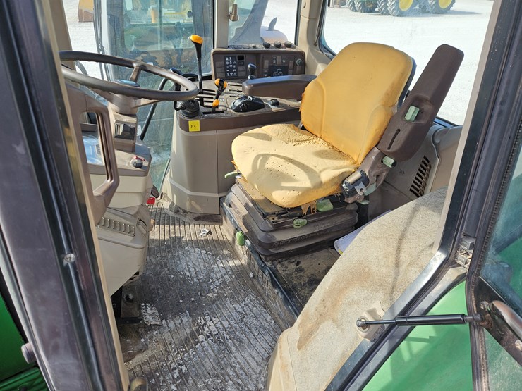 2003-john-deere-6320-image-17