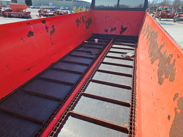 2022-kuhn-knight-ps260-image-12