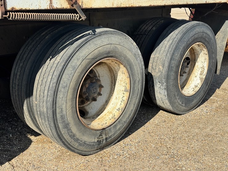 1999-international-4900-image-6