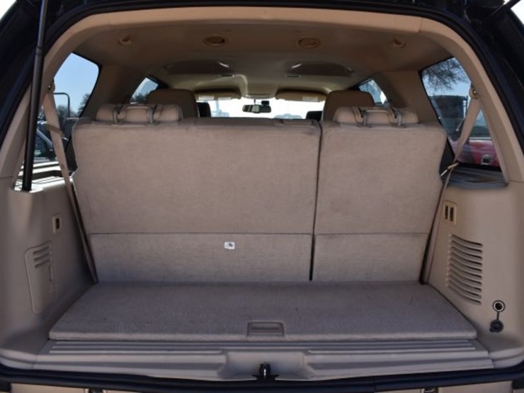 2014-ford-expedition-image-13