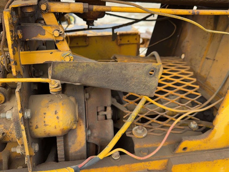 1954-oliver-oc6-image-32