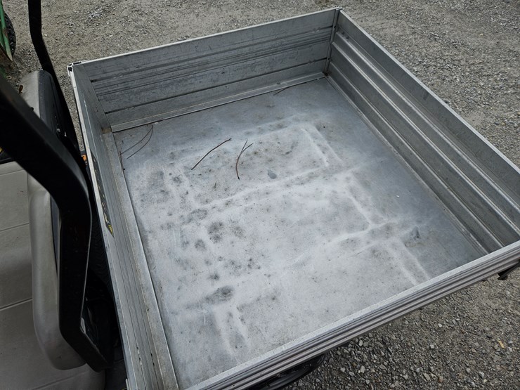 #205184-•-cushman-hauler-1200-golf-cart-image-9