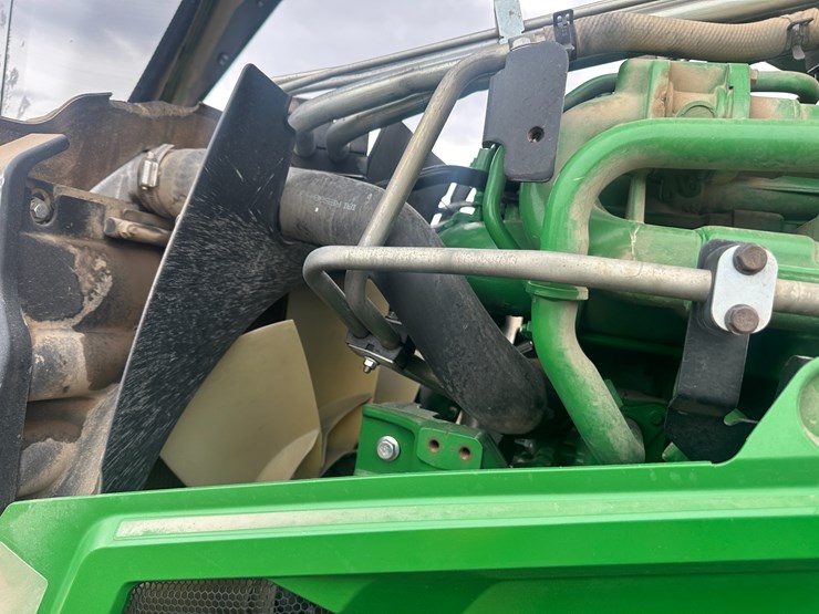2021-john-deere-8rt-340-image-70