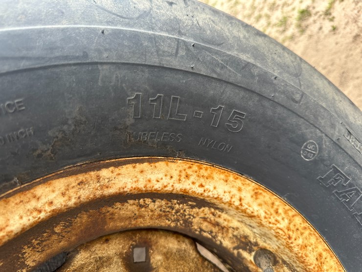 #40122-•-1750gal-fuel-trailer-w/pump-image-5