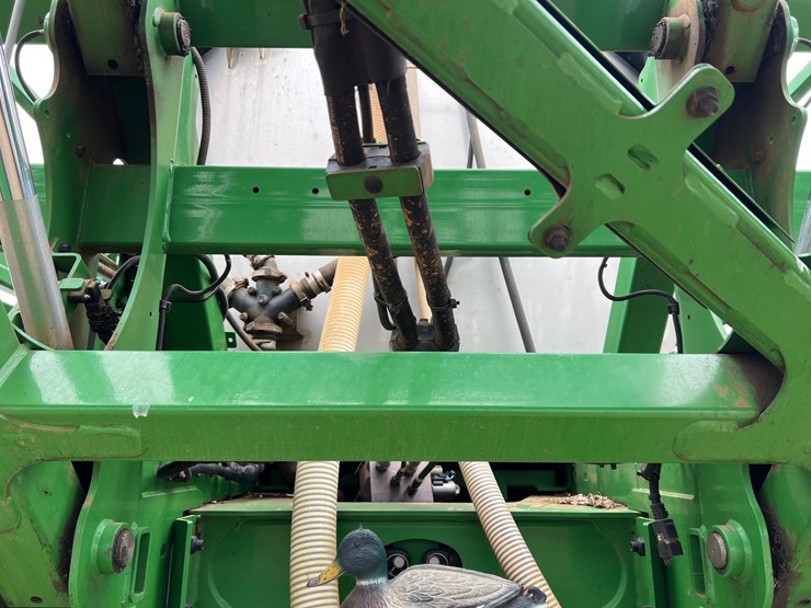 john-deere-412r-image-41