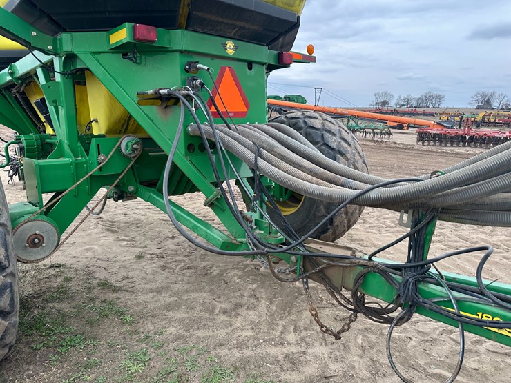 john-deere-1890-image-95