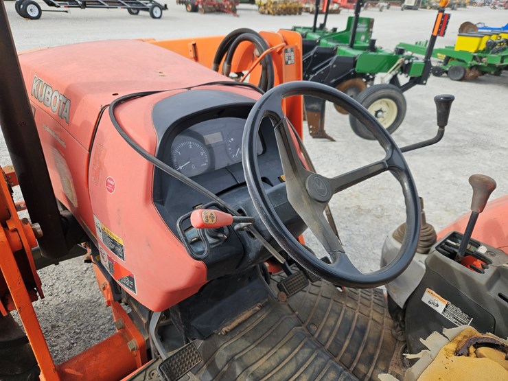 kubota-m9960-image-10