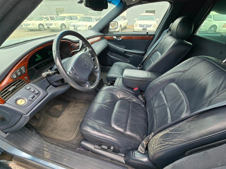 2004-cadillac-eagle-ultimate-hearse,-eagle-coachbuilders,-hearse-collector-special-image-22