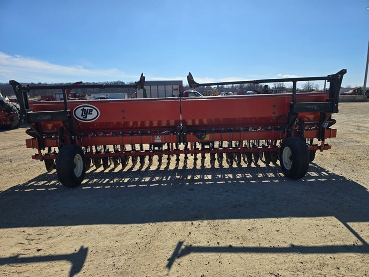 tye-series-v-image-9