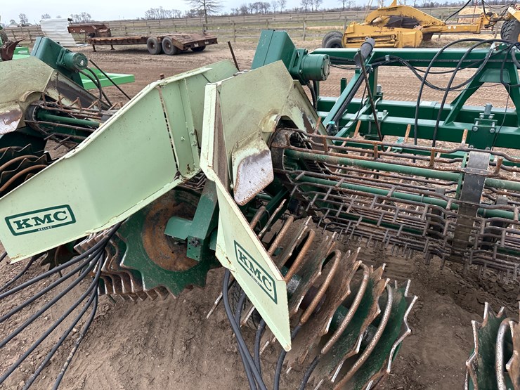 #38830-•-kmc-6-38-peanut-digger-image-52