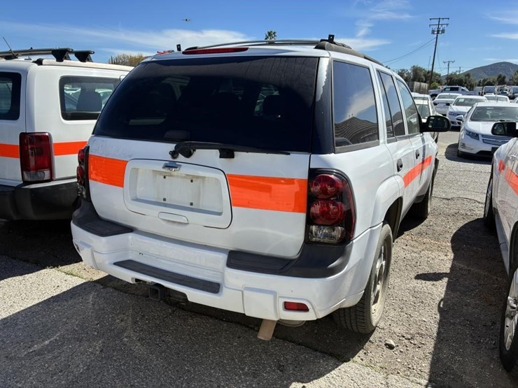 2007-chevrolet-blazer-image-3