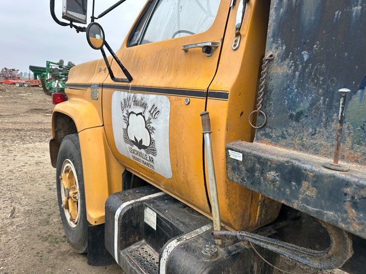 chevrolet-c65-image-24