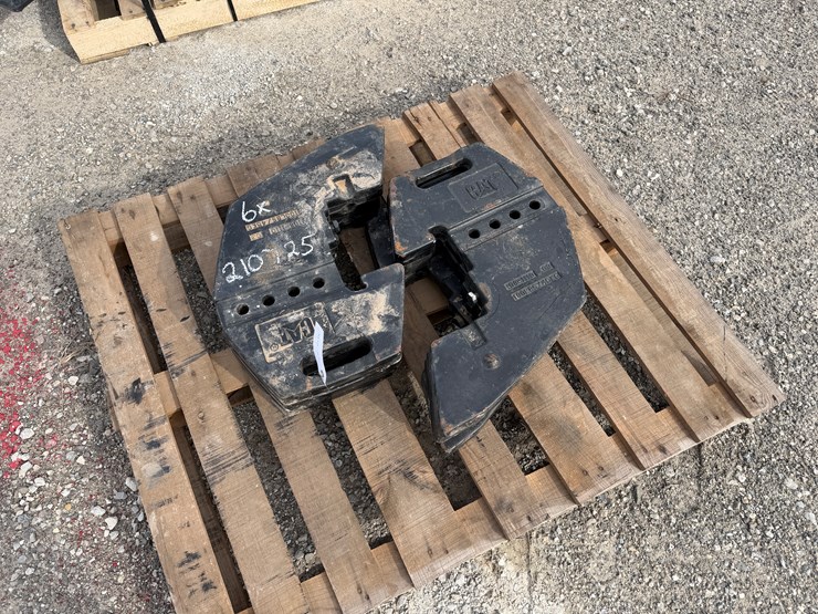 #210725-•-caterpillar-front-weights-image-1