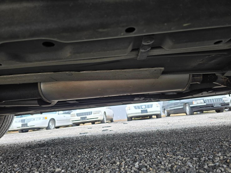 2006-cadillac-superior-6-door-limousine,-ultra-low-20396-miles-image-65